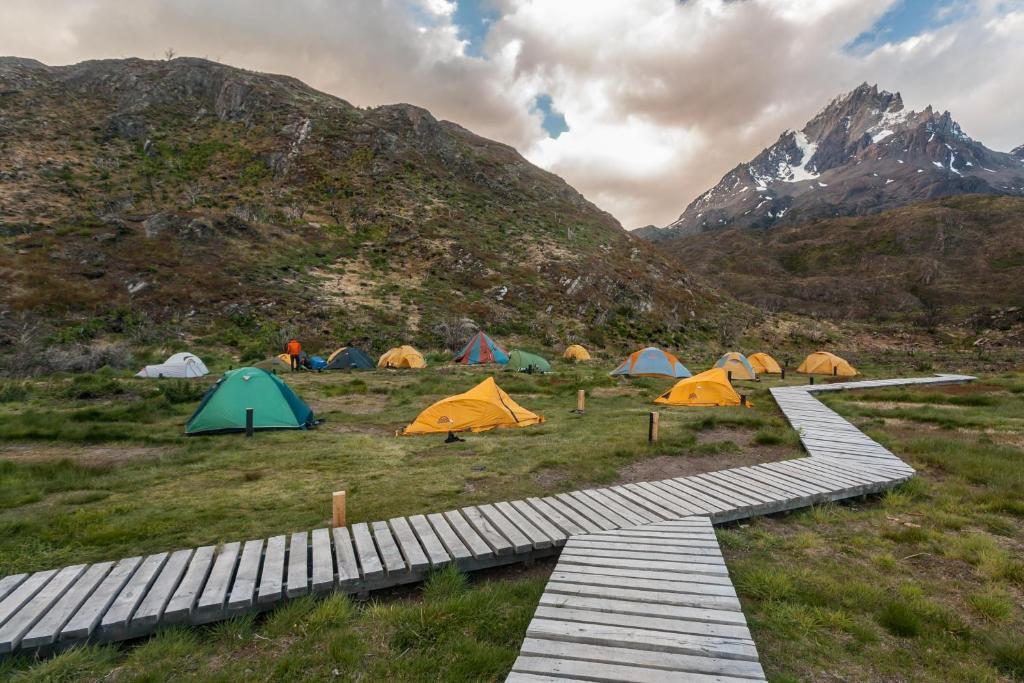 Refugio Vertice Paine Grande Торрес-дель-Пайне Экстерьер фото